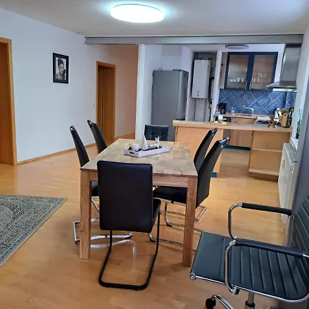 Q Im Zentrum Von Monteurzimmer Königsbronn