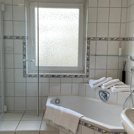 Q Im Zentrum Von Monteurzimmer Apartamento Königsbronn