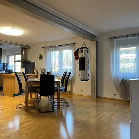 Q Im Zentrum Von Monteurzimmer Apartamento